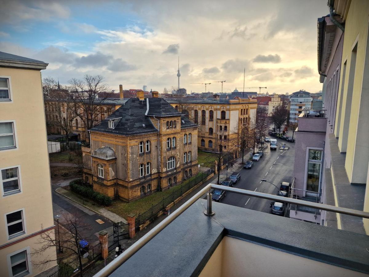 Mikon Eastgate Hotel - City Centre Берлин Экстерьер фото