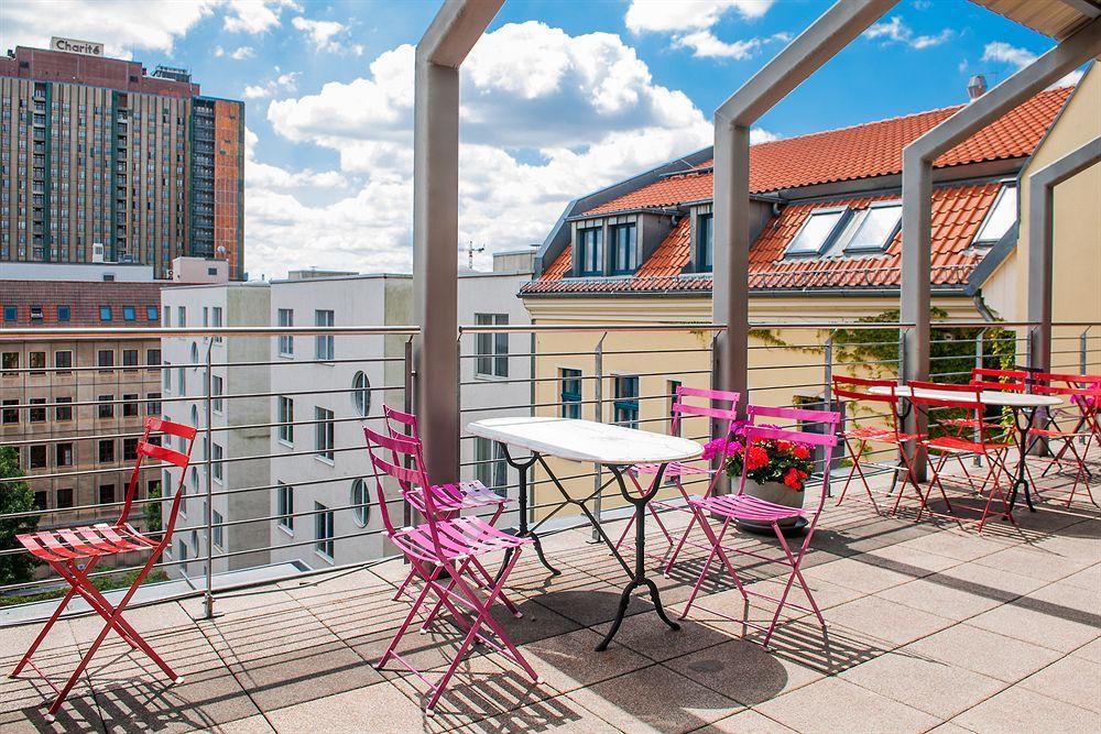 Mikon Eastgate Hotel - City Centre Берлин Экстерьер фото
